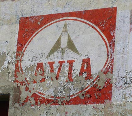 AVIA