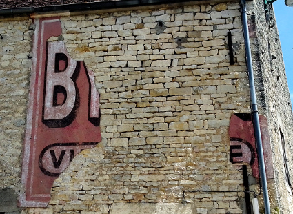 PUBLICITE murale BYRRH