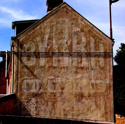 PUBLICITE MURALE BYRRH