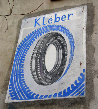 publicit Pneus KLBER COLOMBES