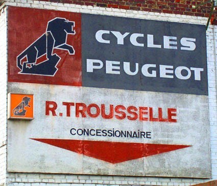 ancienne publicit PEUGEOT