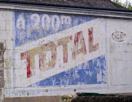 Ancienne publicit TOTAL