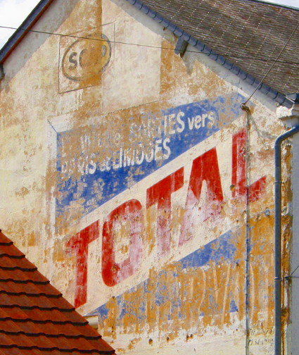 Ancienne publicit TOTAL