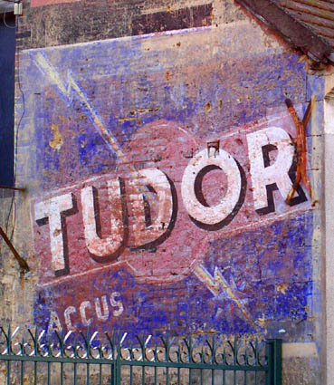ancienne publicit Accus TUDOR